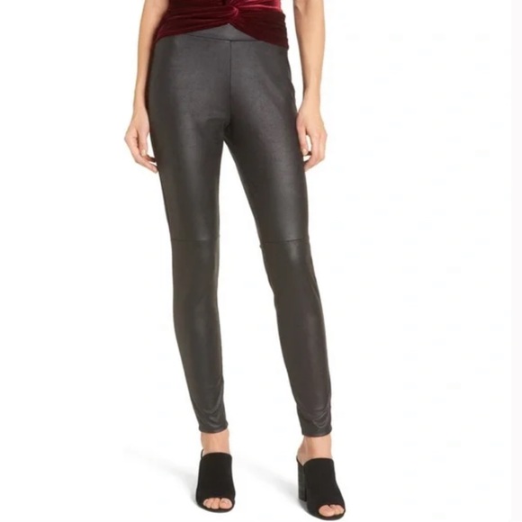 Faux leather leggings - Picture 5 of 10